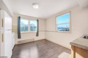 22 Falmouth Ave, Elmwood Park, NJ 07407 - Photo 15