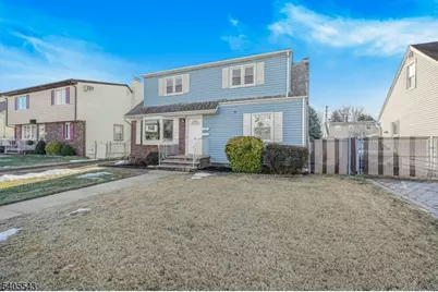 22 Falmouth Ave, Elmwood Park, NJ 07407 - Photo 3