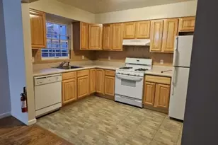 1042 Bergen St, Newark, NJ 07112 - Photo 1