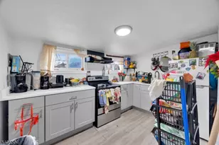 241 Orange St, Dunellen, NJ 08812 - Photo 19