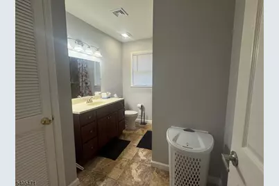 835 Dixie Ln, Plainfield, NJ 07062 - Photo 19