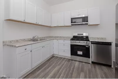 132 4th Ave, Florence Township, NJ 08554 - Photo 11