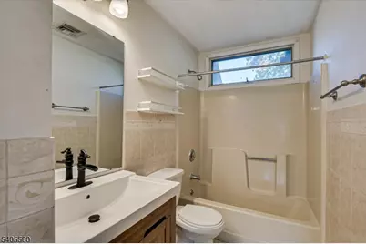 32 Washington Avenue, North Plainfield, NJ 07060 - Photo 25