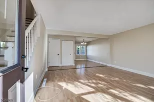 32 Washington Ave, North Plainfield, NJ 07060 - Photo 9
