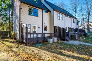 32 Washington Ave, North Plainfield, NJ 07060 - Photo 5