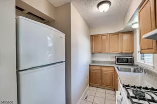 32 Washington Ave, North Plainfield, NJ 07060 - Photo 21