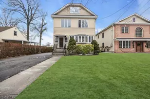 128 E Colfax Ave, Roselle Park, NJ 07204 - Photo 21