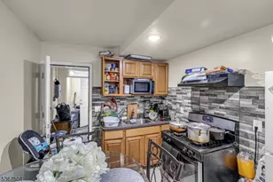 122 Harper Ave, Irvington, NJ 07111 - Photo 11