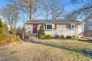 86 Reservoir Ave, Butler, NJ 07405 - Photo 1