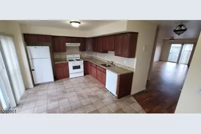 56 Race St #1, Hillside Twp., NJ 07205 - Photo 3