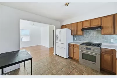 303-305 W Runyon St, Newark, NJ 07108 - Photo 11