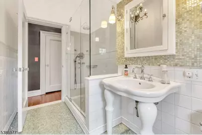 65 S Mountain Ave, Montclair, NJ 07042 - Photo 29