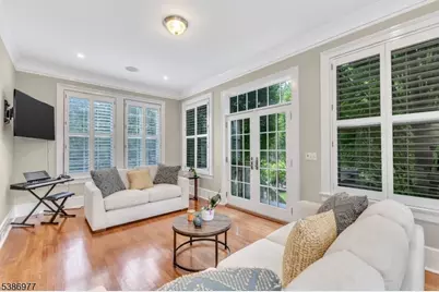 65 S Mountain Ave, Montclair, NJ 07042 - Photo 17