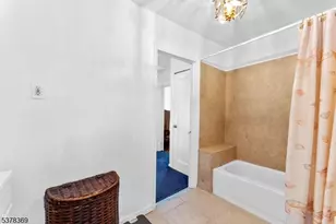 78 Girard Pl, Newark, NJ 07108 - Photo 17