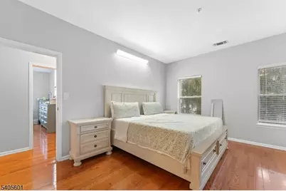 511 Brittany Dr, Wayne, NJ 07470 - Photo 15