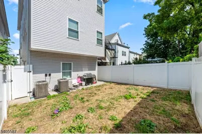 14 Spencer St, Elizabeth, NJ 07202 - Photo 35