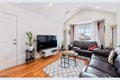 14 Spencer St, Elizabeth, NJ 07202 - Photo 17