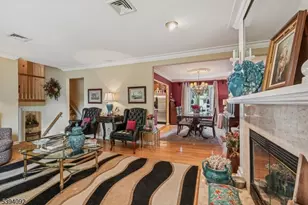 32 Augusta Dr, Wayne, NJ 07470 - Photo 11