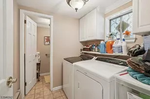 32 Augusta Dr, Wayne, NJ 07470 - Photo 33