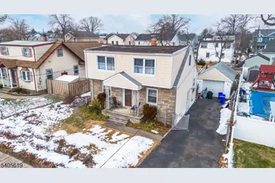 257 Floral Ln, Saddle Brook Township, NJ 07663 - Photo 3