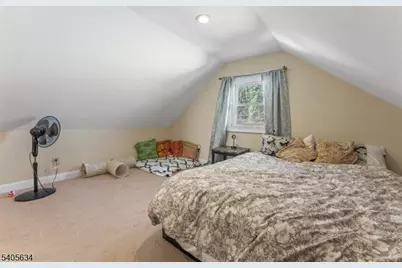 59 Susan Ct, Clifton, NJ 07012 - Photo 17