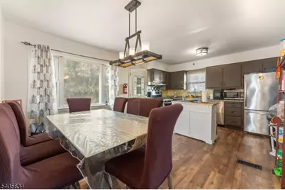 59 Susan Ct, Clifton, NJ 07012 - Photo 7