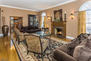 7 Beacon Hill Dr, Chester, NJ 07930 - Photo 23