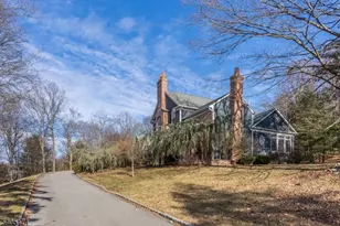 7 Beacon Hill Dr, Chester, NJ 07930 - Photo 27