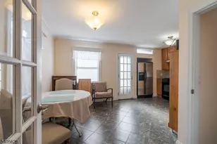 820 Elizabeth St, Ridgefield, NJ 07657 - Photo 7