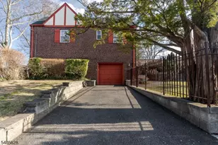 820 Elizabeth St, Ridgefield, NJ 07657 - Photo 23