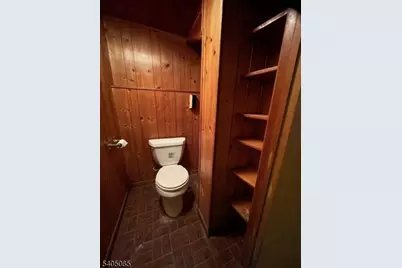 31 Barnsdale Rd, Clifton, NJ 07013 - Photo 21