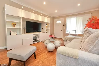 78 Jannarone St Unit #B, Belleville, NJ 07109 - Photo 5