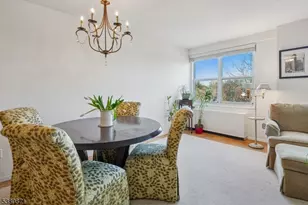 926 Bloomfield Ave, Glen Ridge Boro Twp., NJ 07028 - Photo 9