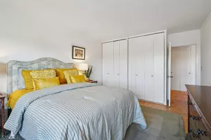 926 Bloomfield Ave, Glen Ridge Boro Twp., NJ 07028 - Photo 17