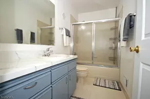 10 Apache Way, Branchburg Township, NJ 08876 - Photo 31