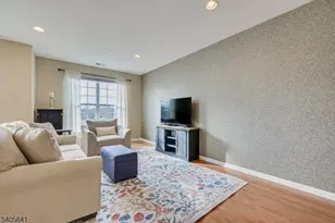 9 Swing Bridge Ln, South Bound Brook Boro, NJ 08880 - Photo 9