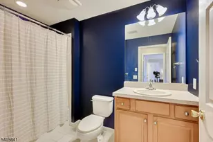 9 Swing Bridge Ln, South Bound Brook Boro, NJ 08880 - Photo 29