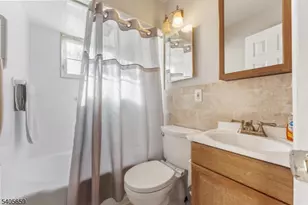 225 Edison St, Clifton, NJ 07013 - Photo 11