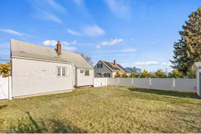 225 Edison St, Clifton, NJ 07013 - Photo 21