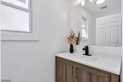 288 Harrison St, Nutley, NJ 07110 - Photo 27