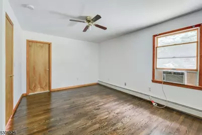 27 Cleveland Ter, West Orange Township, NJ 07052 - Photo 11