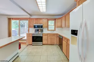 27 Cleveland Terrace, West Orange Township, NJ 07052 - Photo 7