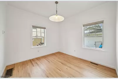 10 Maple Ave, West Orange Township, NJ 07052 - Photo 7