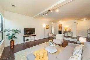 105 River Rd, Nutley Twp., NJ 07110 - Photo 5