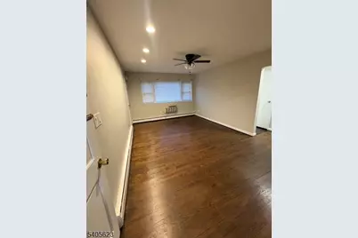 365 Bloomfield Ave, Verona, NJ 07044 - Photo 1