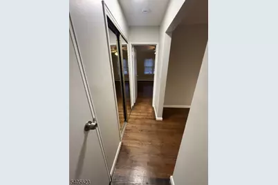 365 Bloomfield Ave, Verona, NJ 07044 - Photo 5