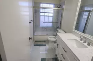 1301 Plymouth Rd, North Brunswick Township, NJ 08902 - Photo 11