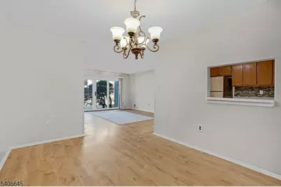 51 Crabapple Ln, Franklin Township, NJ 08823 - Photo 13