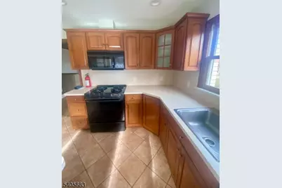 215 Boulevard, Pequannock Township, NJ 07444 - Photo 5