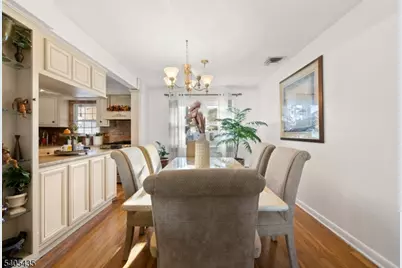 437 Durling Rd, Union Township, NJ 07083 - Photo 11